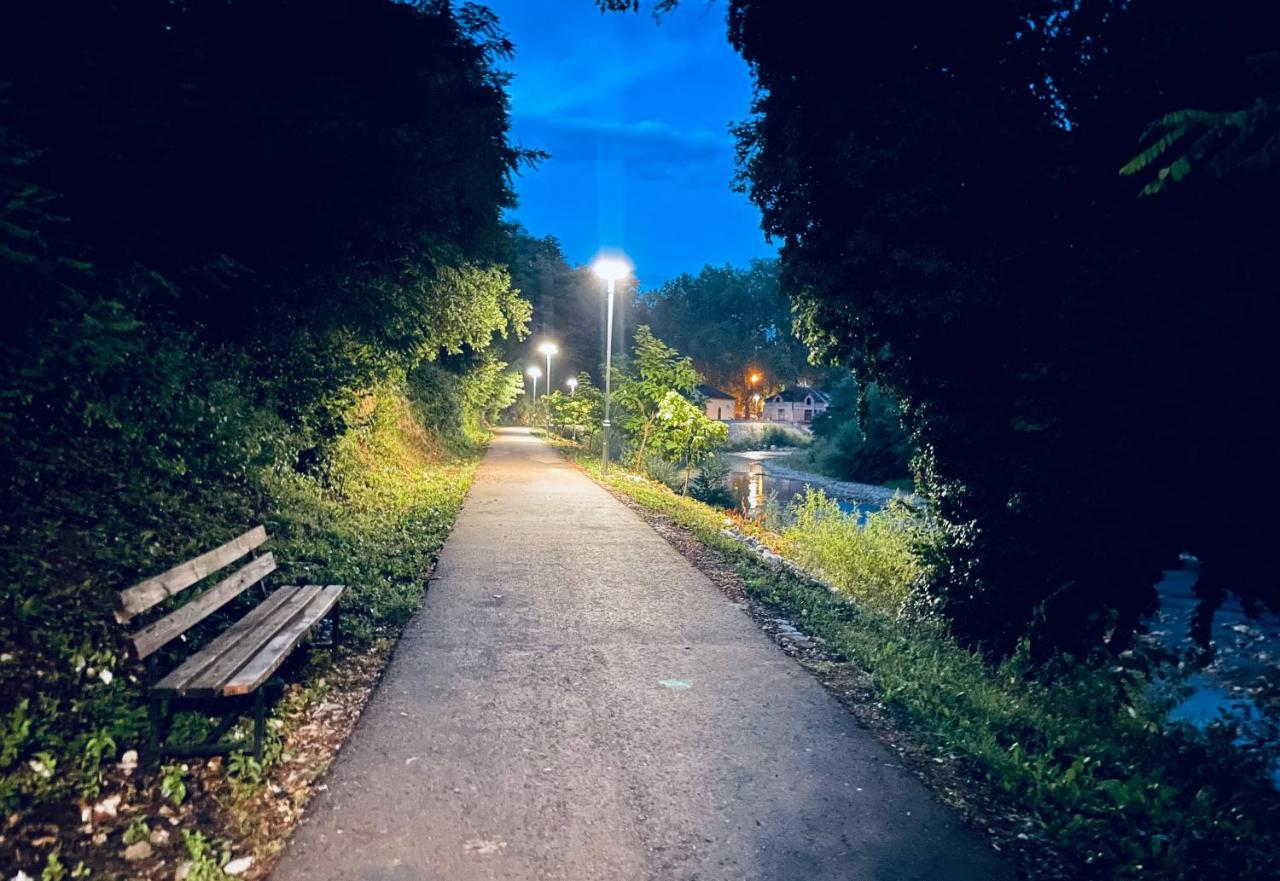 Motel Platani Kotor Varos Bagian luar foto